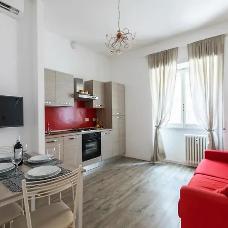 Apartment Cornelia House